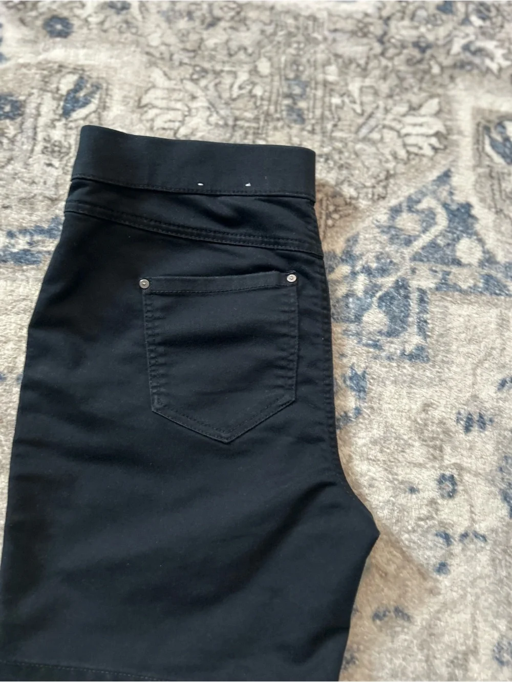 Intro ❤️ love the Fit  Black Casual Stretch Shorts